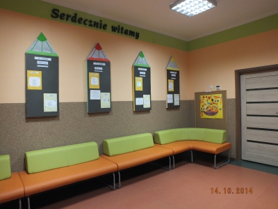 meble_recepcyjne_przedszkole_nr10_w_Glogowie_02.JPG