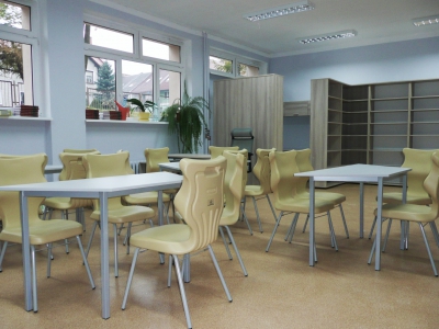 meble-szkolne-Osrodek-Szkolno-Wychowawczy-Glogow (2).JPG