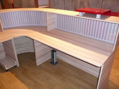 meble biurowe i recepcyjne PWiK Głogów_13.JPG