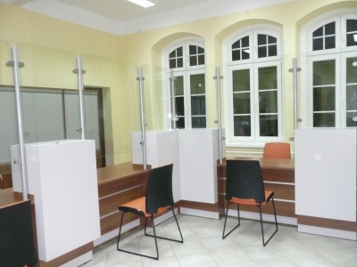 lada recepcyjna Głogów.jpg