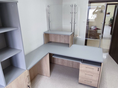 Lada - meble biurowe